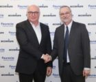 Faurecia et Accenture s’allient dans les véhicules connectés et autonomes Accenture-090117