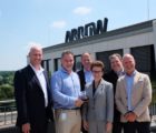 Arrow Electronics nommé distributeur de l’année par Amphenol AmphenolAward-270818