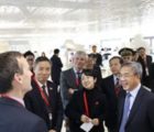 Le vice-Premier ministre chinois visite le CEA et le pôle microélectronique grenoblois CEA-071218