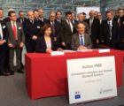 Dassault Aviation renouvelle son soutien aux PME de défense Dassault-150119
